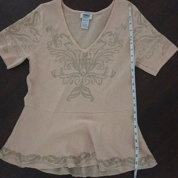 Monroe  and main skirt set so cute - Picture 7 of 8